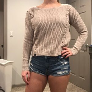 American eagle sweater